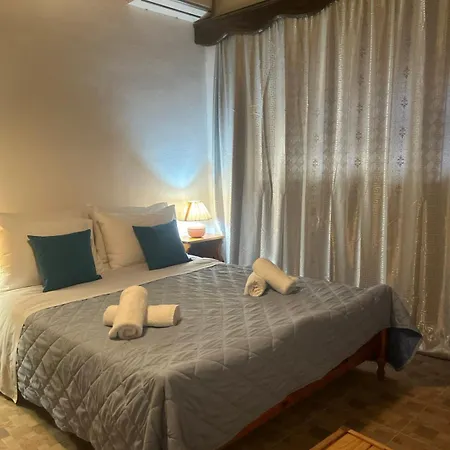 Apartment Zoe House-old Town *